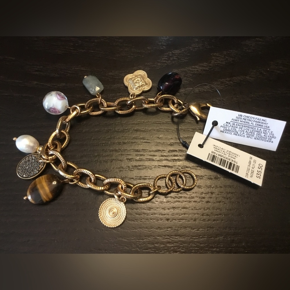 Chico’s Bangle Bracelet